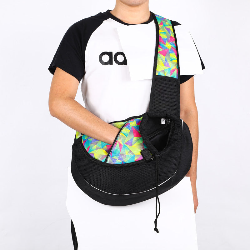 Stylish Pet Carry Bag – Hands-Free Comfort Anywhere