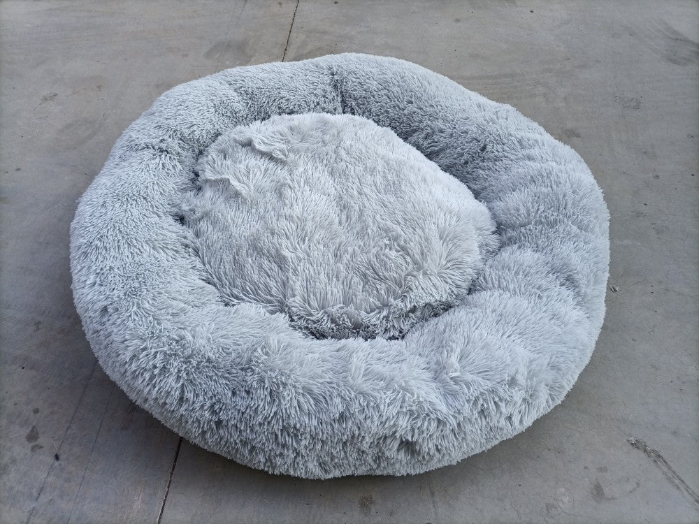 Fluffy Round Dog Bed for Cold-Weather Comfort