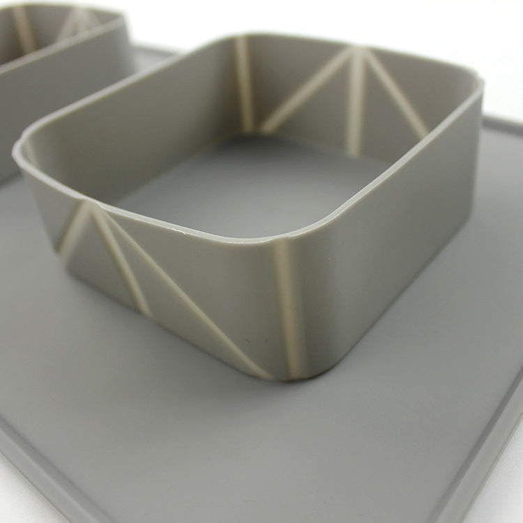 Pawfect Travel Buddy: Folding Silicone Pet Bowl