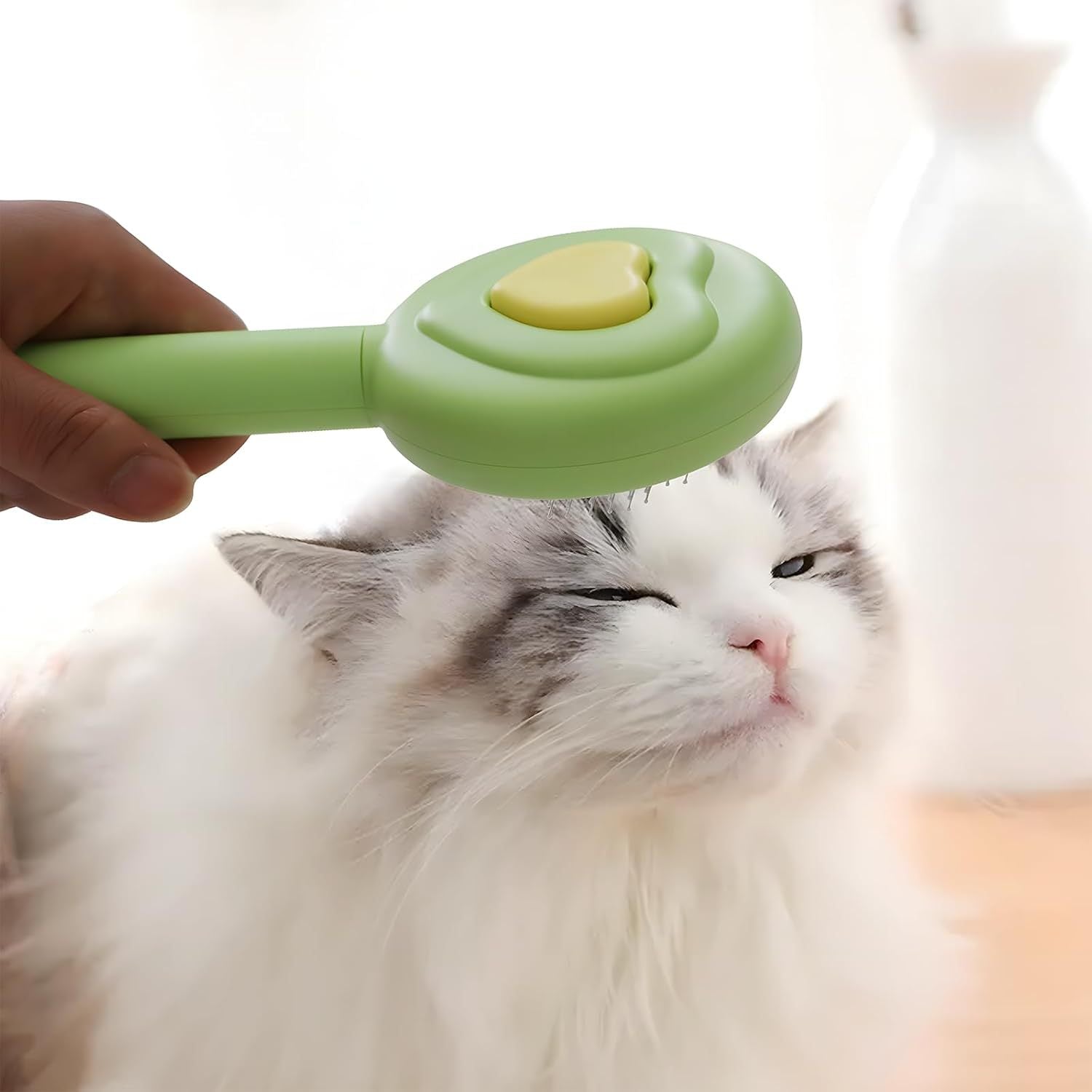 One-Click Pet Comb