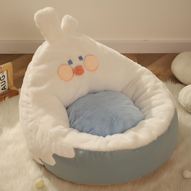 Semi-Closed Cat Nest – Snug Retreat Year-Round